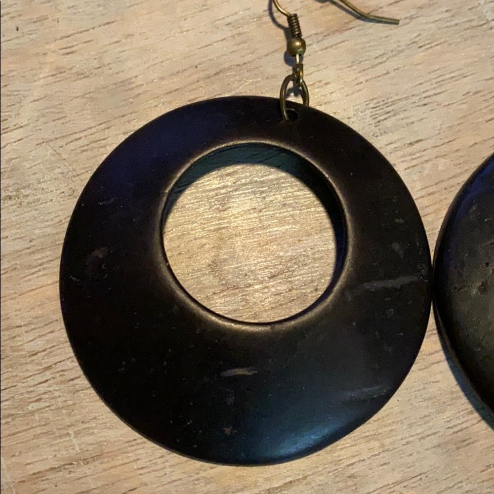 Earrings - Picture 3 of 3
